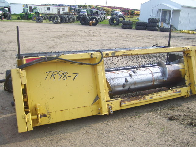 971 HEADER W/12FT RAKE-UP